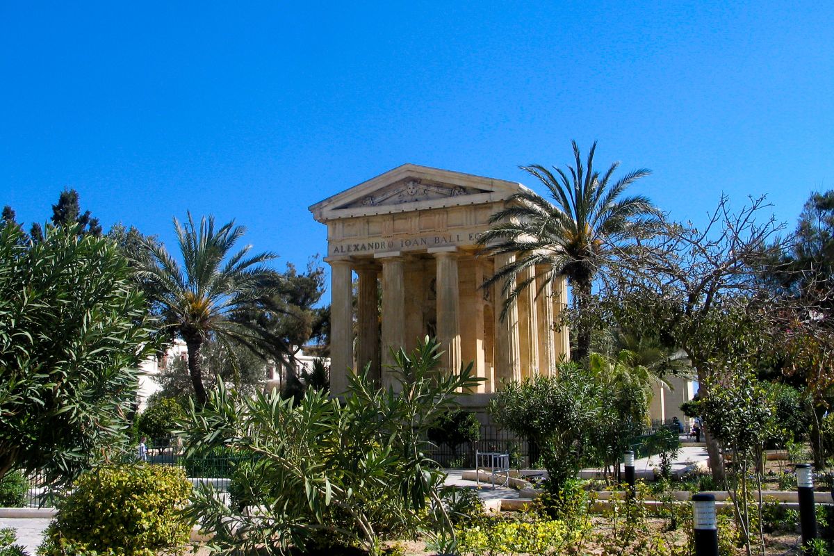 Is Malta worth visiting for families